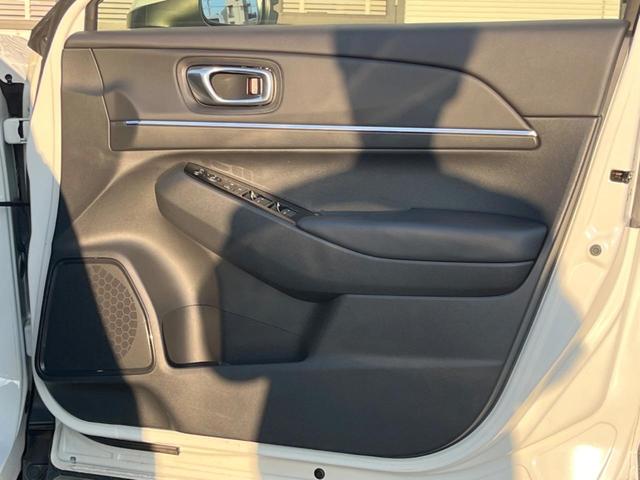 ヴェゼル e:HEV Z バックカメラ ホンダセンシング レーダークルーズ 禁煙車 電動リアゲート ハーフレザーシート ドラレコ コーナーセンサー スマートキー LEDヘッド ビルトインETC 純正18インチアルミ(63枚目)