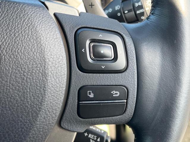 ＮＸ ＮＸ３００ｈ　バージョンＬ　サイド・バックカメラ　衝突被害軽減システム　禁煙車　電動リアゲート　レザーシート　前席シートエアコン　全席パワーシート　ドラレコ　コーナーセンサー　スマートキー　ＬＥＤヘッド　ビルトインＥＴＣ（62枚目）