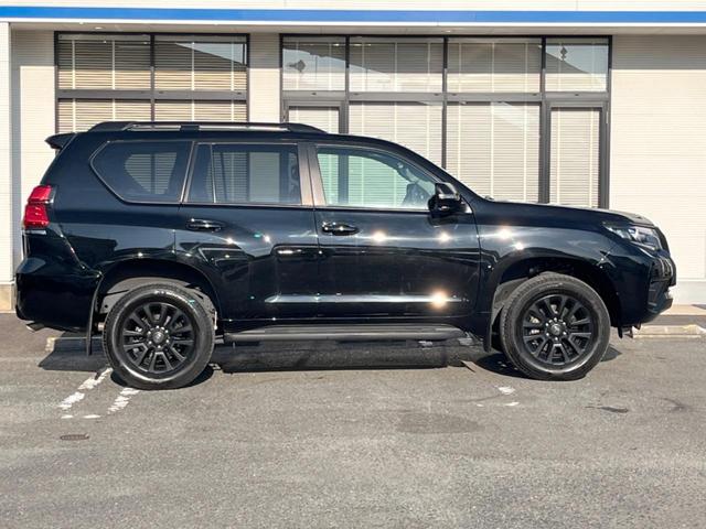 ランドクルーザープラド TX Lパッケージ マットブラックエディション 4WD ターボ ディーゼル(軽油) 7人乗り サンルーフ 全周囲カメラ 衝突被害軽減システム レーダークルーズ 禁煙車 レザーシート 前席シートエアコン ドラレコ コーナーセンサー スマートキー(29枚目)
