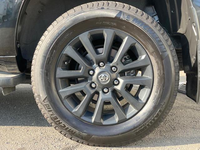 ランドクルーザープラド TX Lパッケージ マットブラックエディション 4WD ターボ ディーゼル(軽油) 7人乗り サンルーフ 全周囲カメラ 衝突被害軽減システム レーダークルーズ 禁煙車 レザーシート 前席シートエアコン ドラレコ コーナーセンサー スマートキー(34枚目)