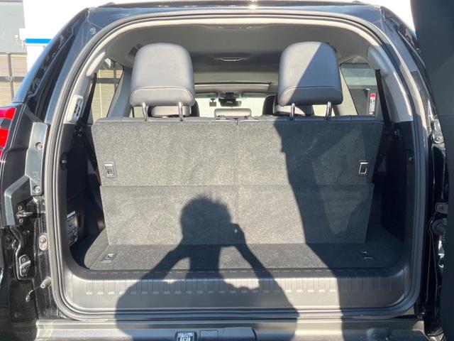 ランドクルーザープラド TX Lパッケージ マットブラックエディション 4WD ターボ ディーゼル(軽油) 7人乗り サンルーフ 全周囲カメラ 衝突被害軽減システム レーダークルーズ 禁煙車 レザーシート 前席シートエアコン ドラレコ コーナーセンサー スマートキー(47枚目)