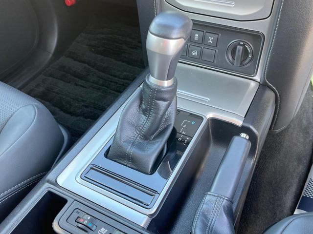 ランドクルーザープラド TX Lパッケージ マットブラックエディション 4WD ターボ ディーゼル(軽油) 7人乗り サンルーフ 全周囲カメラ 衝突被害軽減システム レーダークルーズ 禁煙車 レザーシート 前席シートエアコン ドラレコ コーナーセンサー スマートキー(49枚目)