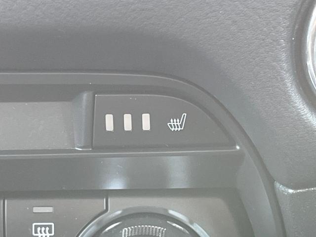 CX-8 XDプロアクティブ ディーゼル(軽油) 7人乗り 全周囲カメラ スマートシティブレーキ レーダークルーズ 禁煙車 パワーシート シートメモリー コーナーセンサー スマートキー LEDヘッド ETC 純正19インチアルミ(6枚目)