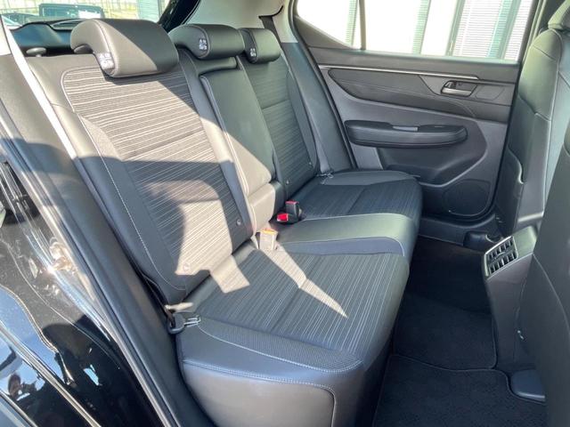 ＷＲ－Ｖ Ｚ　バックカメラ　ホンダセンシング　レーダークルーズ　禁煙車　コーナーセンサー　スマートキー　ＬＥＤヘッドライト　ＥＴＣ　純正１７インチアルミ　オートマチックハイビーム　純正８インチディスプレイオーディオ（10枚目）