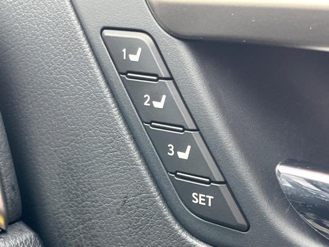 【メモリー機能付きパワーシート】ドライバーごとに設定したシート位置を記憶して、ボタン一つで切り替えできる便利な機能！運転する方が複数名いらっしゃるご家庭におすすめです♪