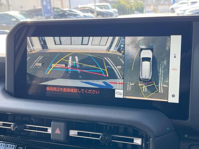 ランドクルーザー250 VX ターボ ディーゼル 7人乗 ムーンルーフ 全周囲カメラ 丸目1眼LEDヘッド トヨタセーフティセンス 禁煙車 パワーバックドア 黒革シート シートベンチレーション 12.3型ディスプレイディスプレイ(6枚目)