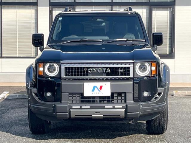 ランドクルーザー250 VX ターボ ディーゼル 7人乗 ムーンルーフ 全周囲カメラ 丸目1眼LEDヘッド トヨタセーフティセンス 禁煙車 パワーバックドア 黒革シート シートベンチレーション 12.3型ディスプレイディスプレイ(15枚目)