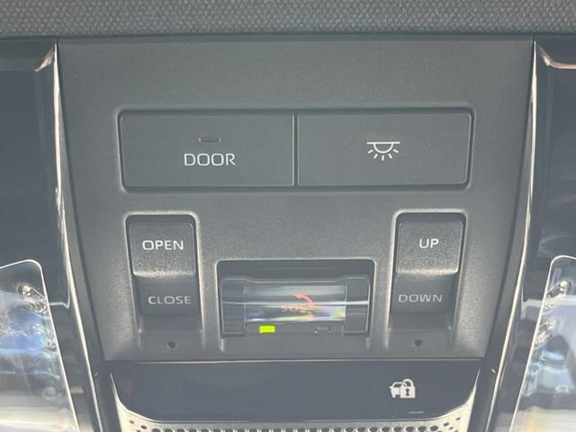 ランドクルーザー250 VX ターボ ディーゼル 7人乗 ムーンルーフ 全周囲カメラ 丸目1眼LEDヘッド トヨタセーフティセンス 禁煙車 パワーバックドア 黒革シート シートベンチレーション 12.3型ディスプレイディスプレイ(37枚目)