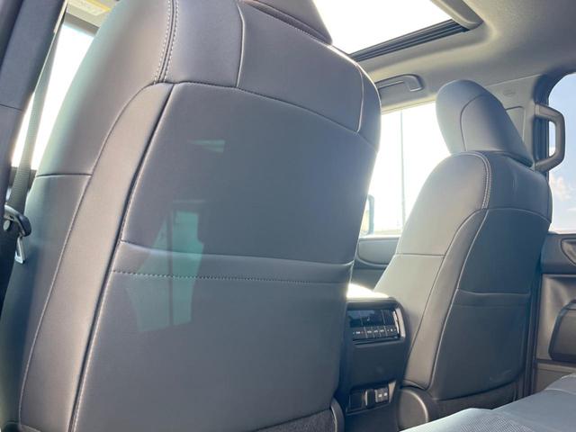 ランドクルーザー250 VX ターボ ディーゼル 7人乗 ムーンルーフ 全周囲カメラ 丸目1眼LEDヘッド トヨタセーフティセンス 禁煙車 パワーバックドア 黒革シート シートベンチレーション 12.3型ディスプレイディスプレイ(45枚目)