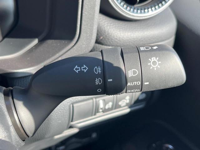 ランドクルーザー250 VX ターボ ディーゼル 7人乗 ムーンルーフ 全周囲カメラ 丸目1眼LEDヘッド トヨタセーフティセンス 禁煙車 パワーバックドア 黒革シート シートベンチレーション 12.3型ディスプレイディスプレイ(61枚目)