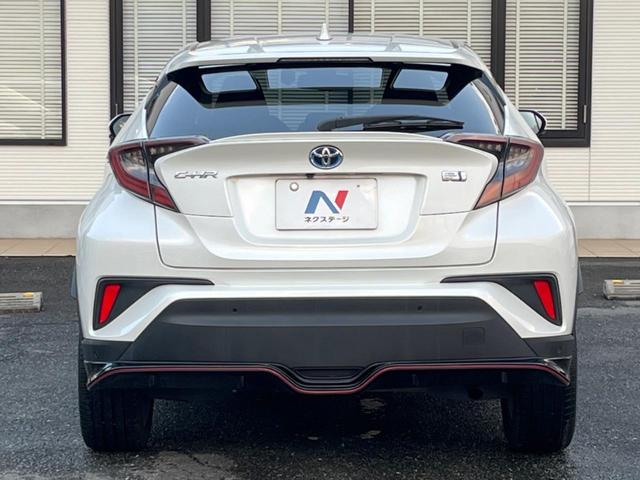 安心の最長１０年・走行無制限保証（有償）をご用意。保証内容も充実はもちろん、無料点検＆オイル交換や、年中無休の全国・２４時間ロードサービスも付帯されておりますのでご安心下さい。