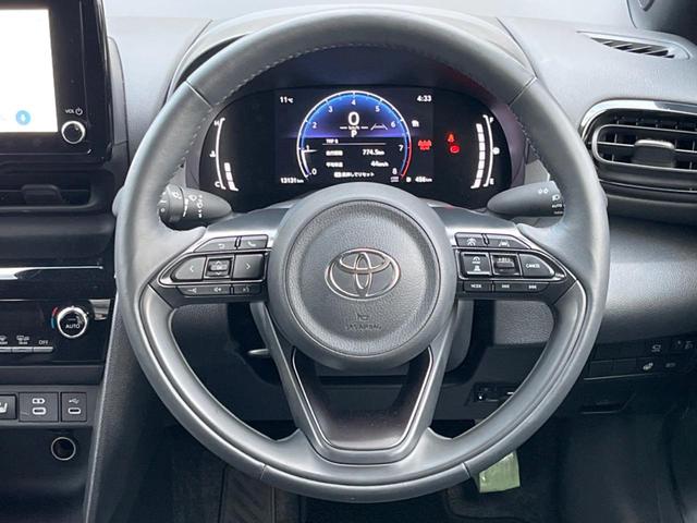 ヤリスクロス Z 全周囲カメラ セーフティセンス 禁煙車 2トーンカラー パワーシート シートヒーター ドラレコ コーナーセンサー 8型ディスプレイオーディオ ETC ステアリングヒーター ブラインドスポットモニター(15枚目)