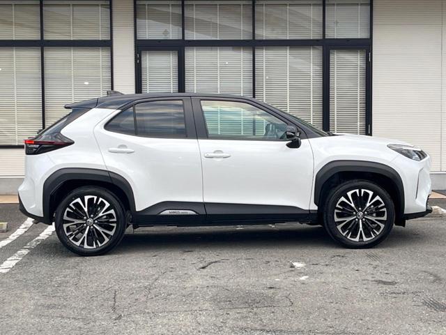 ヤリスクロス Z 全周囲カメラ セーフティセンス 禁煙車 2トーンカラー パワーシート シートヒーター ドラレコ コーナーセンサー 8型ディスプレイオーディオ ETC ステアリングヒーター ブラインドスポットモニター(26枚目)