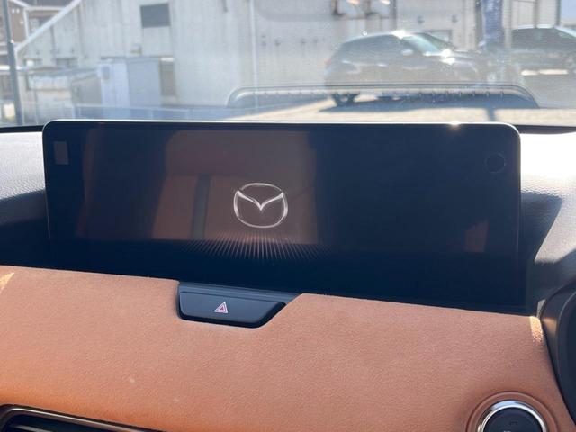 ＣＸ－６０ ＸＤ－ハイブリッド　プレミアムスポーツ　ターボ　サンルーフ　１２．３型マツダコネクト　全周囲カメラ　ＢＯＳＥサウンド　スマートブレーキサポート　禁煙車　ハンズフリーパワーバックドア　茶革シート　シートベンチレーション　シートメモリー　ＥＴＣ（4枚目）