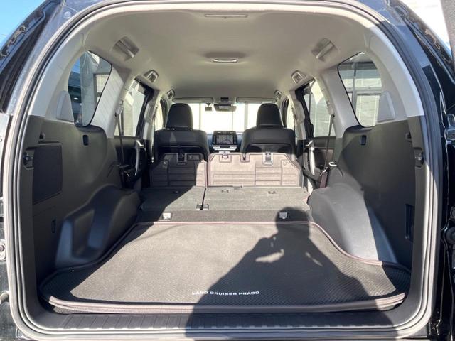 ランドクルーザープラド TX Lパッケージ・ブラックエディション 純正9型ナビ 全周囲カメラ セーフティセンス レーダークルーズ 禁煙車 黒革シート シートベンチレーション パワーシート ドラレコ コーナーセンサー スマートキー LEDヘッド ETC2.0(11枚目)