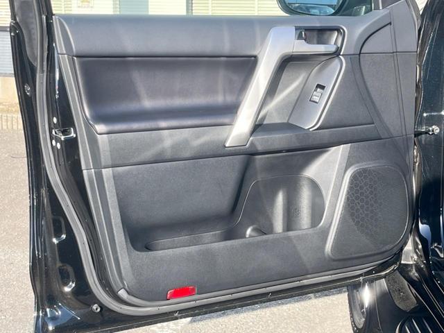 ランドクルーザープラド TX Lパッケージ・ブラックエディション 純正9型ナビ 全周囲カメラ セーフティセンス レーダークルーズ 禁煙車 黒革シート シートベンチレーション パワーシート ドラレコ コーナーセンサー スマートキー LEDヘッド ETC2.0(46枚目)