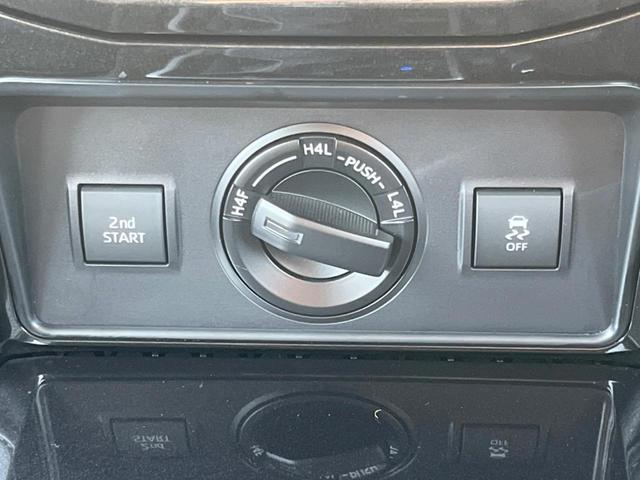 ランドクルーザープラド TX Lパッケージ・ブラックエディション 純正9型ナビ 全周囲カメラ セーフティセンス レーダークルーズ 禁煙車 黒革シート シートベンチレーション パワーシート ドラレコ コーナーセンサー スマートキー LEDヘッド ETC2.0(62枚目)