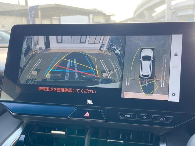 ハリアーハイブリッド Ｚ　レザーパッケージ　調光パノラマルーフ　ナビ機能付１２．３型ディスプレイオーディオ　全周囲カメラ　ＪＢＬサウンド　トヨタセーフティセンス　禁煙車　ハンズフリーパワーバックドア　黒革シート　シートベンチレーション　ＥＴＣ（6枚目）