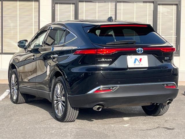 ハリアーハイブリッド Ｚ　レザーパッケージ　調光パノラマルーフ　ナビ機能付１２．３型ディスプレイオーディオ　全周囲カメラ　ＪＢＬサウンド　トヨタセーフティセンス　禁煙車　ハンズフリーパワーバックドア　黒革シート　シートベンチレーション　ＥＴＣ（28枚目）