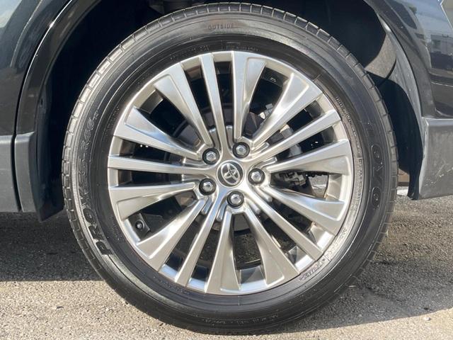 ハリアーハイブリッド Ｚ　レザーパッケージ　調光パノラマルーフ　ナビ機能付１２．３型ディスプレイオーディオ　全周囲カメラ　ＪＢＬサウンド　トヨタセーフティセンス　禁煙車　ハンズフリーパワーバックドア　黒革シート　シートベンチレーション　ＥＴＣ（32枚目）