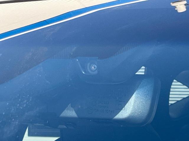 ハリアーハイブリッド Ｚ　レザーパッケージ　調光パノラマルーフ　ナビ機能付１２．３型ディスプレイオーディオ　全周囲カメラ　ＪＢＬサウンド　トヨタセーフティセンス　禁煙車　ハンズフリーパワーバックドア　黒革シート　シートベンチレーション　ＥＴＣ（38枚目）