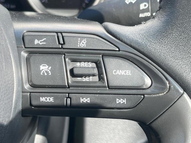 ヤリスクロス G ナビ機能付8型ディスプレイオーディオ 全周囲カメラ トヨタセーフティセンス LEDヘッド レーダークルーズ 禁煙車 コーナーセンサー ETC オートマチックハイビーム 車線逸脱警報 誤発進抑制機能(6枚目)