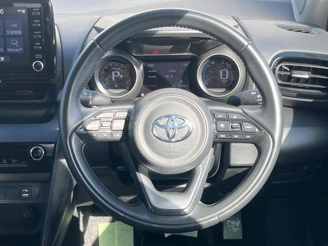 ヤリスクロス G ナビ機能付8型ディスプレイオーディオ 全周囲カメラ トヨタセーフティセンス LEDヘッド レーダークルーズ 禁煙車 コーナーセンサー ETC オートマチックハイビーム 車線逸脱警報 誤発進抑制機能(12枚目)