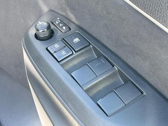 ヤリスクロス G ナビ機能付8型ディスプレイオーディオ 全周囲カメラ トヨタセーフティセンス LEDヘッド レーダークルーズ 禁煙車 コーナーセンサー ETC オートマチックハイビーム 車線逸脱警報 誤発進抑制機能(53枚目)