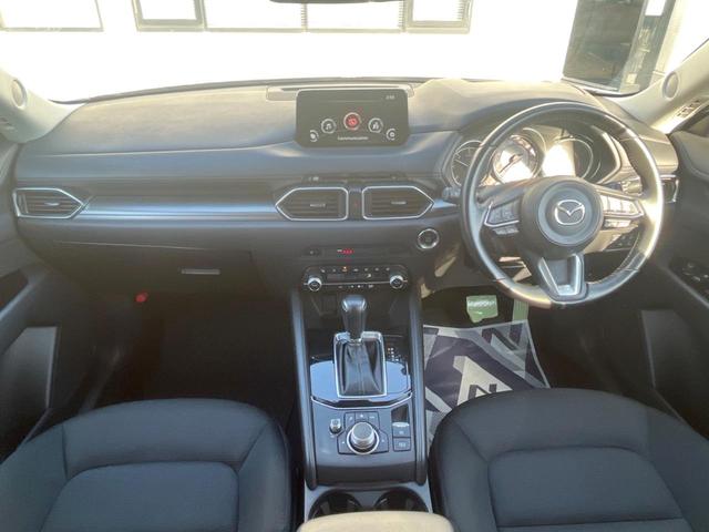 ＣＸ－５ ＸＤ　スマートエディション　ターボ　マツダコネクトナビ　全周囲カメラ　シートヒーター　シートメモリー　ステアリングヒーター　スマートシティブレーキサポート　禁煙車　ドラレコ　コーナーセンサー　スマートキー　ＬＥＤヘッド　ＥＴＣ（2枚目）