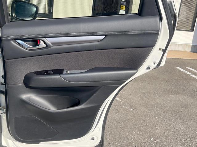 ＣＸ－５ ＸＤ　スマートエディション　ターボ　マツダコネクトナビ　全周囲カメラ　シートヒーター　シートメモリー　ステアリングヒーター　スマートシティブレーキサポート　禁煙車　ドラレコ　コーナーセンサー　スマートキー　ＬＥＤヘッド　ＥＴＣ（47枚目）