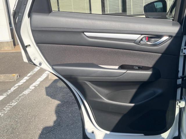ＣＸ－５ ＸＤ　スマートエディション　ターボ　マツダコネクトナビ　全周囲カメラ　シートヒーター　シートメモリー　ステアリングヒーター　スマートシティブレーキサポート　禁煙車　ドラレコ　コーナーセンサー　スマートキー　ＬＥＤヘッド　ＥＴＣ（48枚目）