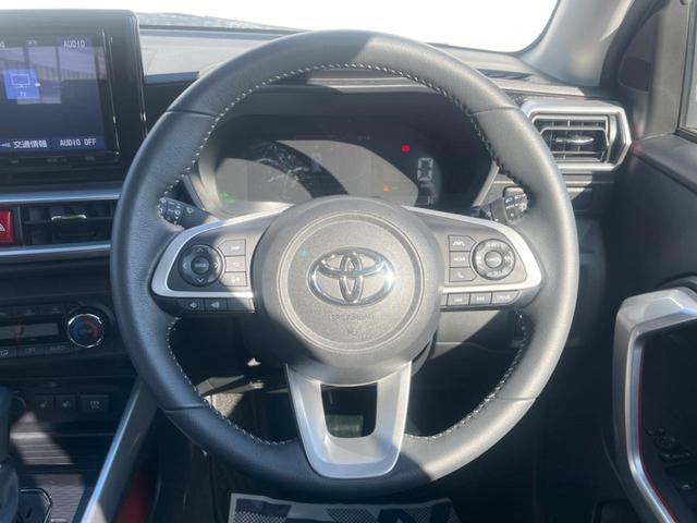 ライズ Ｚ　ハイブリッド　純正９型ＳＤナビ　バックカメラ　スマートアシスト　レーダークルーズ　禁煙車　シートヒーター　コーナーセンサー　スマートキー　ＬＥＤシーケンシャルターンランプ　純正１７インチアルミ（12枚目）