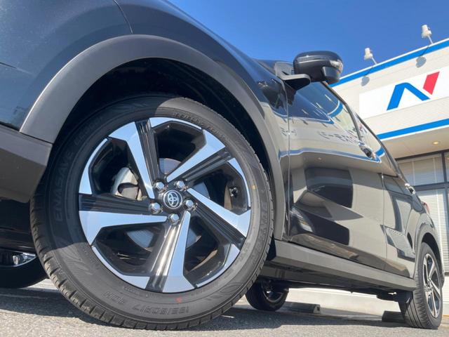 ライズ Ｚ　ハイブリッド　純正９型ＳＤナビ　バックカメラ　スマートアシスト　レーダークルーズ　禁煙車　シートヒーター　コーナーセンサー　スマートキー　ＬＥＤシーケンシャルターンランプ　純正１７インチアルミ（14枚目）