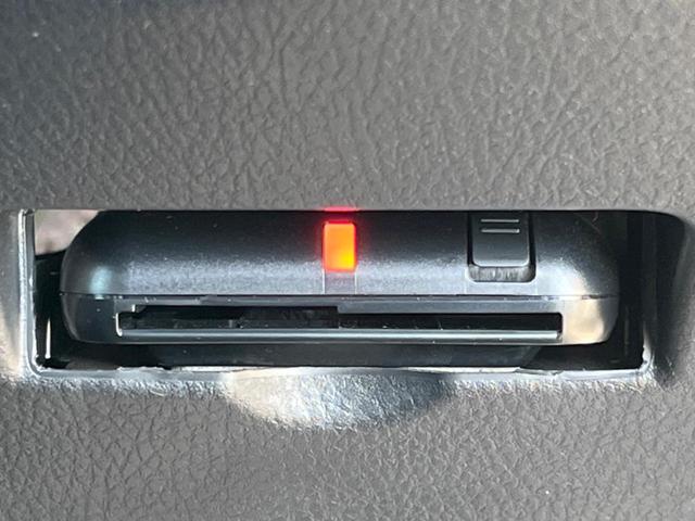 C-HR G LEDエディション BIG-X9型SDナビ バックカメラ セーフティセンス レーダークルコン 禁煙車 シートヒーター ドラレコ LEDヘッドランプ ETC オートマチックハイビーム オートブレーキホールド オートライト(8枚目)