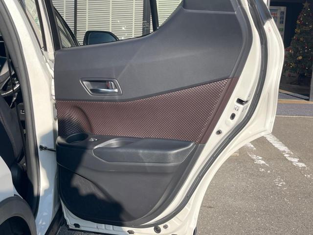 C-HR G LEDエディション BIG-X9型SDナビ バックカメラ セーフティセンス レーダークルコン 禁煙車 シートヒーター ドラレコ LEDヘッドランプ ETC オートマチックハイビーム オートブレーキホールド オートライト(45枚目)