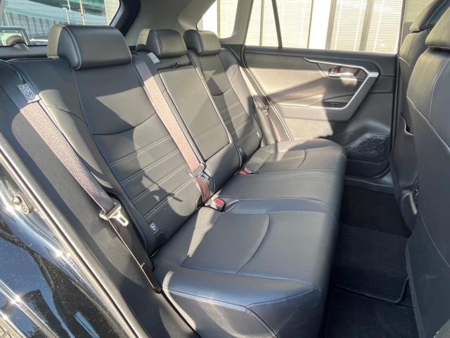 RAV4 G Zパッケージ パノラマルーフ モデリスタエアロ 全周囲カメラ ナビ機能付き9型ディスプレイオーディオ セーフティセンス レーダークルーズ 禁煙車 ハンズフリーパワーバックドア パワーシート LEDヘッド ETC(10枚目)