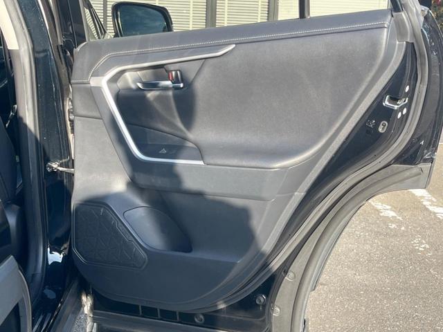 RAV4 G Zパッケージ パノラマルーフ モデリスタエアロ 全周囲カメラ ナビ機能付き9型ディスプレイオーディオ セーフティセンス レーダークルーズ 禁煙車 ハンズフリーパワーバックドア パワーシート LEDヘッド ETC(47枚目)