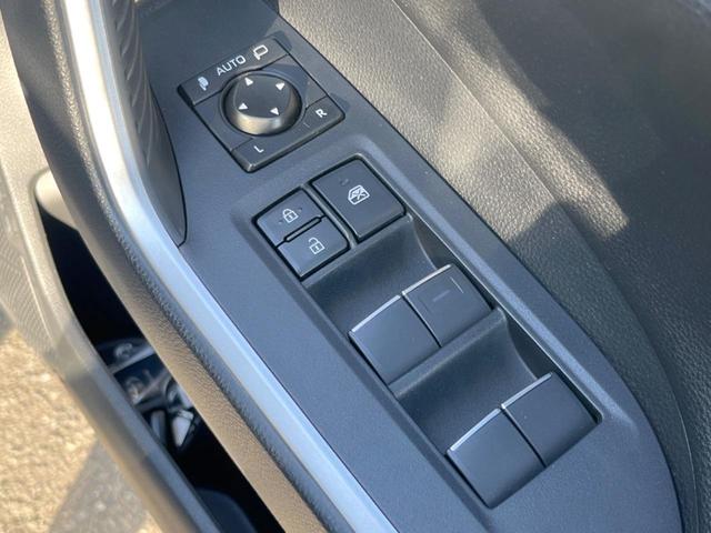 RAV4 G Zパッケージ パノラマルーフ モデリスタエアロ 全周囲カメラ ナビ機能付き9型ディスプレイオーディオ セーフティセンス レーダークルーズ 禁煙車 ハンズフリーパワーバックドア パワーシート LEDヘッド ETC(54枚目)