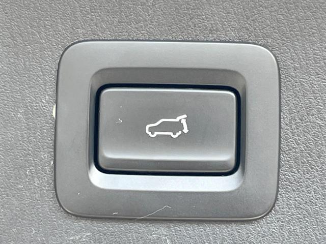 CX-8 XD スマートエディション ターボ ディーゼル(軽油) マツダコネクト 全周囲カメラ 衝突被害軽減システム レーダークルーズ 禁煙車 電動リアゲート コーナーセンサー LEDヘッド ETC 純正17インチアルミ オートハイビーム(7枚目)