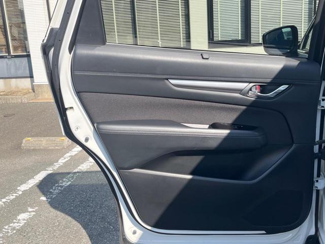 CX-8 XD スマートエディション ターボ ディーゼル(軽油) マツダコネクト 全周囲カメラ 衝突被害軽減システム レーダークルーズ 禁煙車 電動リアゲート コーナーセンサー LEDヘッド ETC 純正17インチアルミ オートハイビーム(47枚目)