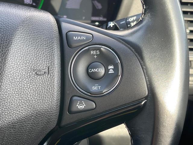 ヴェゼル ハイブリッドＺ・ホンダセンシング　純正ＳＤナビ　バックカメラ　ホンダセンシング　レーダークルコン　禁煙車　ハーフレザーシート　シートヒーター　ドラレコ　ＬＥＤヘッド　ＥＴＣ　車線逸脱警報　オートブレーキホールド　オートライト（6枚目）