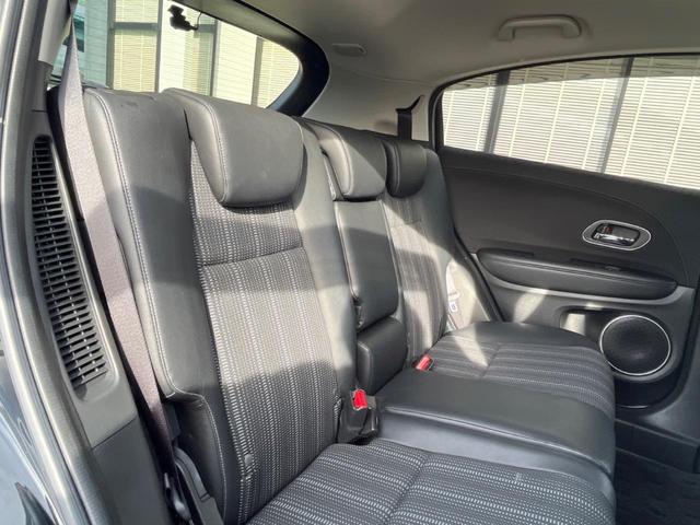 ヴェゼル ハイブリッドＺ・ホンダセンシング　純正ＳＤナビ　バックカメラ　ホンダセンシング　レーダークルコン　禁煙車　ハーフレザーシート　シートヒーター　ドラレコ　ＬＥＤヘッド　ＥＴＣ　車線逸脱警報　オートブレーキホールド　オートライト（10枚目）