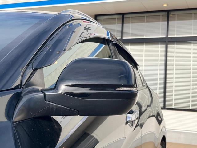 ヴェゼル ハイブリッドＺ・ホンダセンシング　純正ＳＤナビ　バックカメラ　ホンダセンシング　レーダークルコン　禁煙車　ハーフレザーシート　シートヒーター　ドラレコ　ＬＥＤヘッド　ＥＴＣ　車線逸脱警報　オートブレーキホールド　オートライト（31枚目）