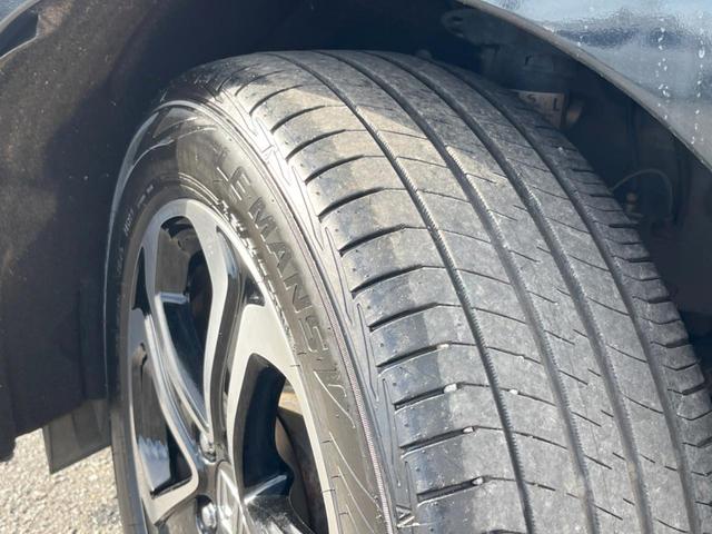 ヴェゼル ハイブリッドＺ・ホンダセンシング　純正ＳＤナビ　バックカメラ　ホンダセンシング　レーダークルコン　禁煙車　ハーフレザーシート　シートヒーター　ドラレコ　ＬＥＤヘッド　ＥＴＣ　車線逸脱警報　オートブレーキホールド　オートライト（34枚目）