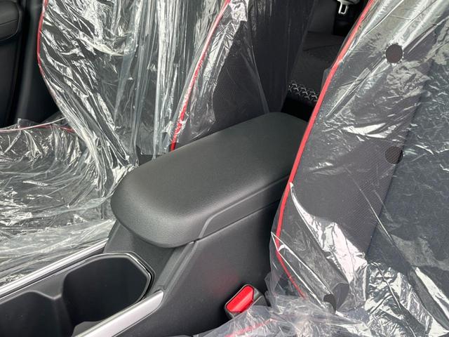 ライズ Z ハイブリッド 登録済未使用車 全周囲カメラ スマートアシスト レーダークルコン 2トーンカラー シートヒーター LEDシーケンシャルターンランプ 9型ディスプレイオーディオ オートマチックハイビーム(43枚目)