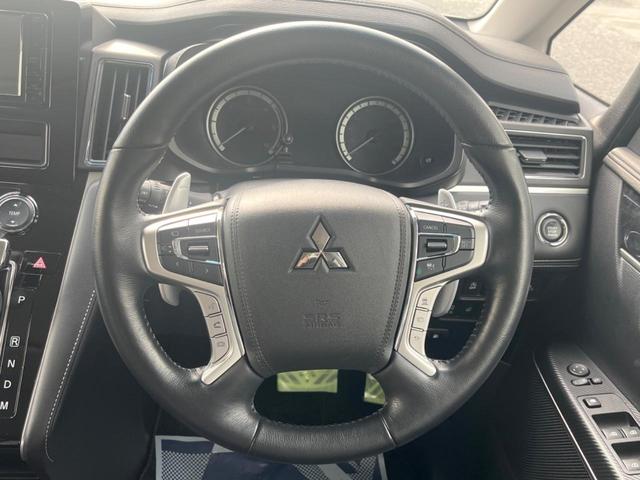 �y�����v�����X�e�A�����O�z�㎿�Ȋv���g�p���邱�ƂŁA��ɂ����������݂ƂĂ��^�]���₷���n���h���ł���