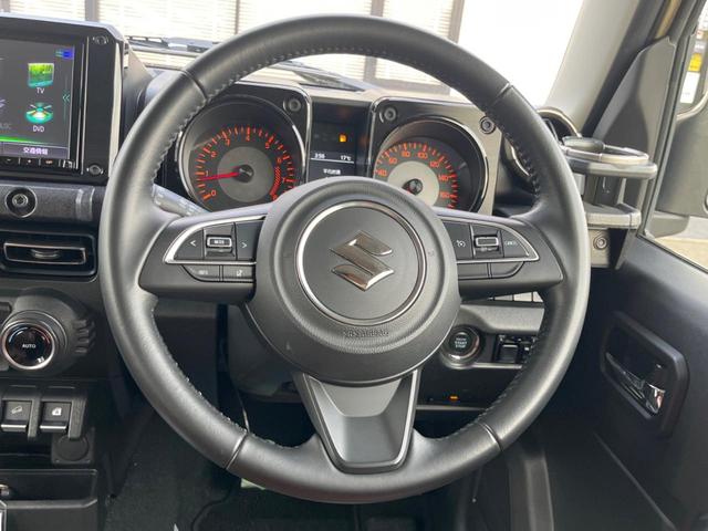 ジムニーシエラ ＪＣ　ＭＴ車　純正８インチＳＤナビ　禁煙車　シートヒーター　ドラレコ　スマートキー　ＬＥＤヘッド　ＥＴＣ　クルーズコントロール　ハイビームアシスト　車線逸脱警報　誤発進抑制機能　純正１６インチアルミ（12枚目）