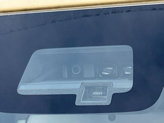 ジムニーシエラ ＪＣ　ＭＴ車　純正８インチＳＤナビ　禁煙車　シートヒーター　ドラレコ　スマートキー　ＬＥＤヘッド　ＥＴＣ　クルーズコントロール　ハイビームアシスト　車線逸脱警報　誤発進抑制機能　純正１６インチアルミ（24枚目）