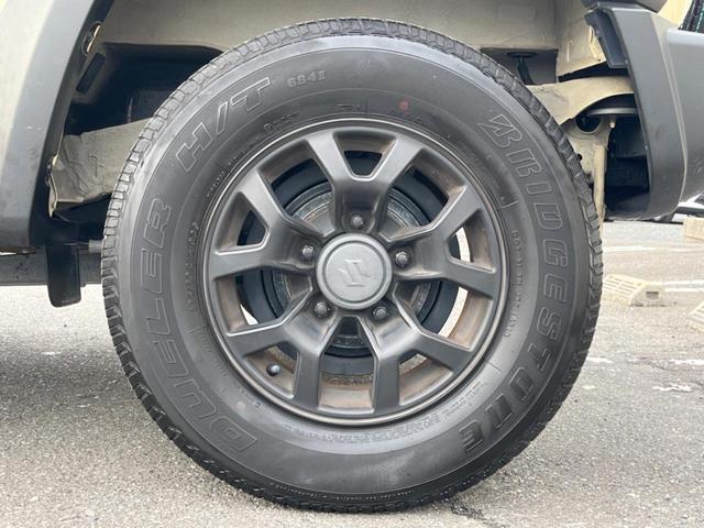 ジムニーシエラ ＪＣ　ＭＴ車　純正８インチＳＤナビ　禁煙車　シートヒーター　ドラレコ　スマートキー　ＬＥＤヘッド　ＥＴＣ　クルーズコントロール　ハイビームアシスト　車線逸脱警報　誤発進抑制機能　純正１６インチアルミ（34枚目）