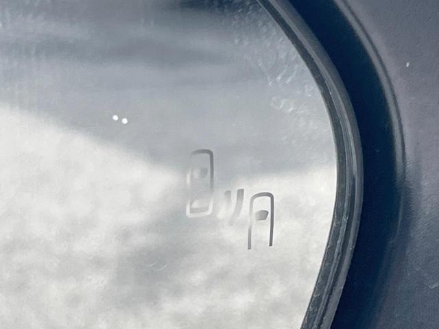 �y�u���C���h�X�|�b�g���j�^�[�z���s���A�h�A�~���[�̎��p�ɂȂ�₷���ӏ��Ɍ㑱�Ԃ��ڋ߂���ƃT�C�h�~���[�̃����Y�Ɍx����\���I�h���C�o�[�ɒ��ӊ��N�����Ă���܂��B